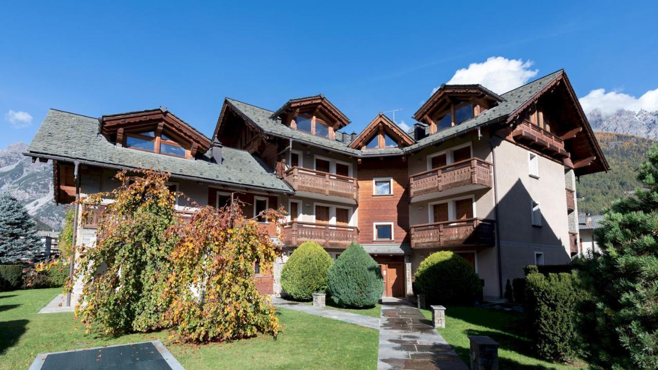 Italianway - Castellazzi 12 Aquila Apartment Bormio Bagian luar foto